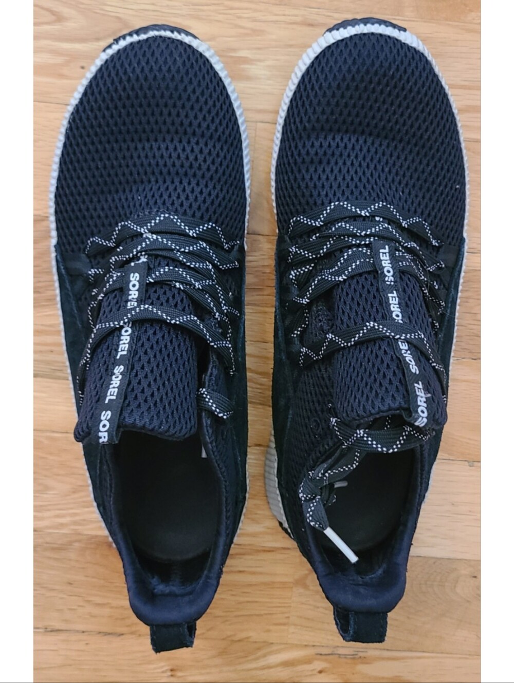Sorel Out N About Womens Sneakers Black Suede/Mesh Running Shoes Sz 8 Travel - Picture 4 of 15